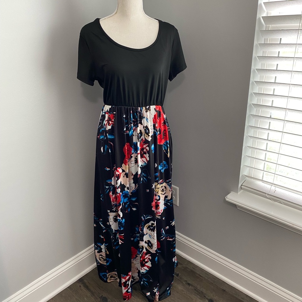 Black flower maxi dress